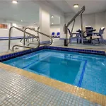 Howard Johnson Plaza By Wyndham Ocean City Oceanfront 