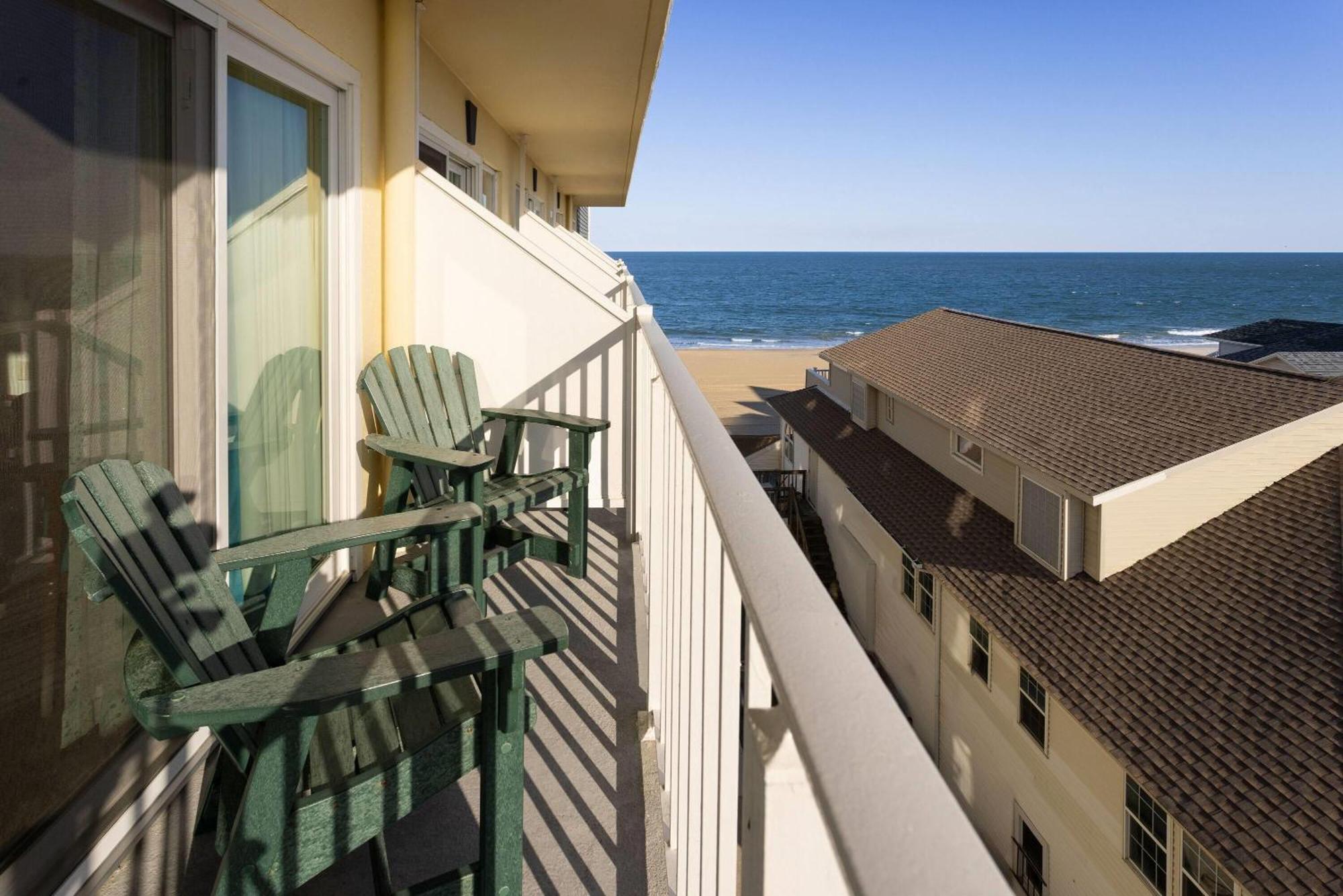 Hotel Howard Johnson Plaza By Wyndham Ocean Oceanfront 3*