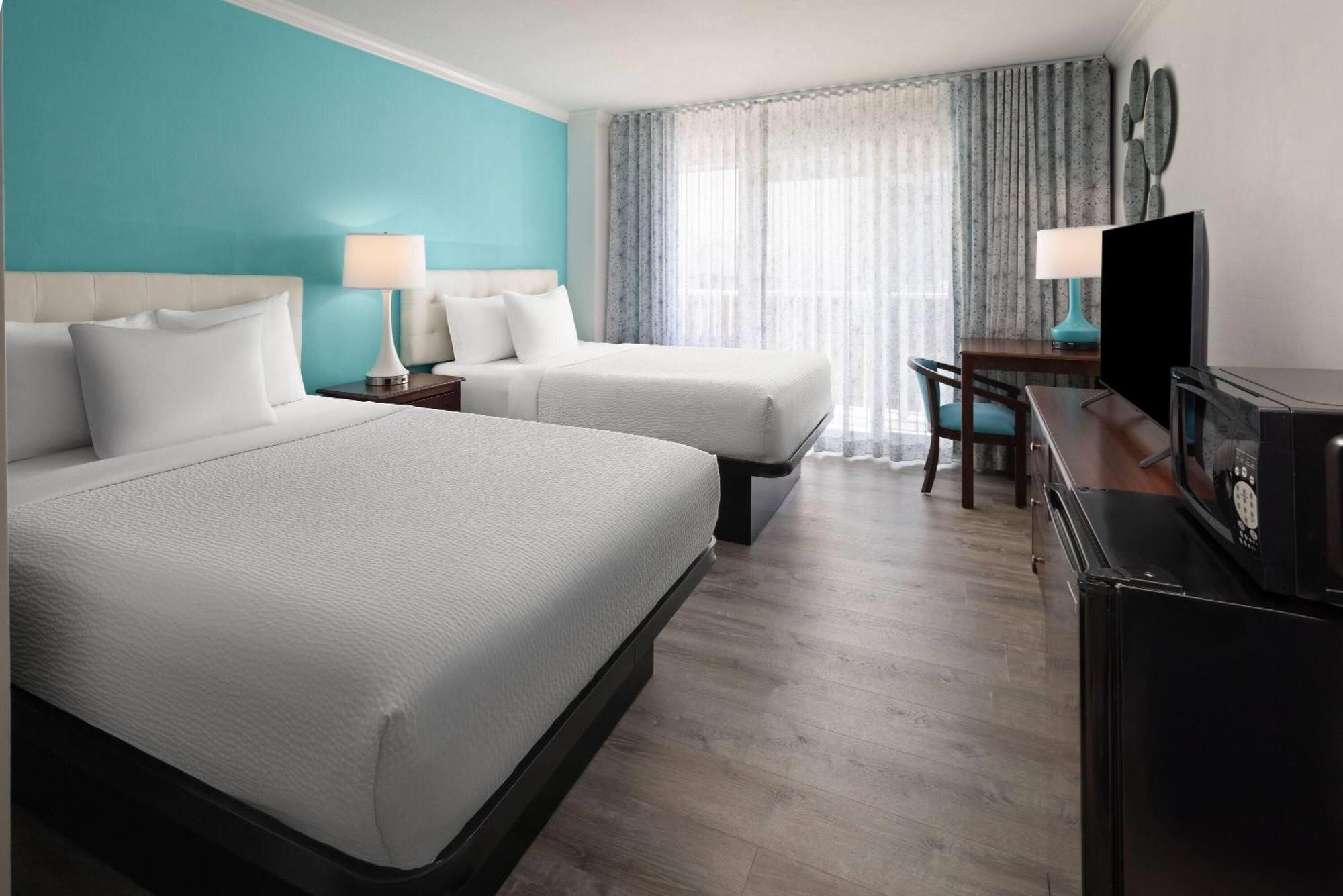 Howard Johnson Plaza By Wyndham Ocean Oceanfront Ocean City